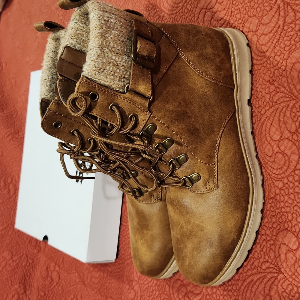 Sonoma Vikie boots